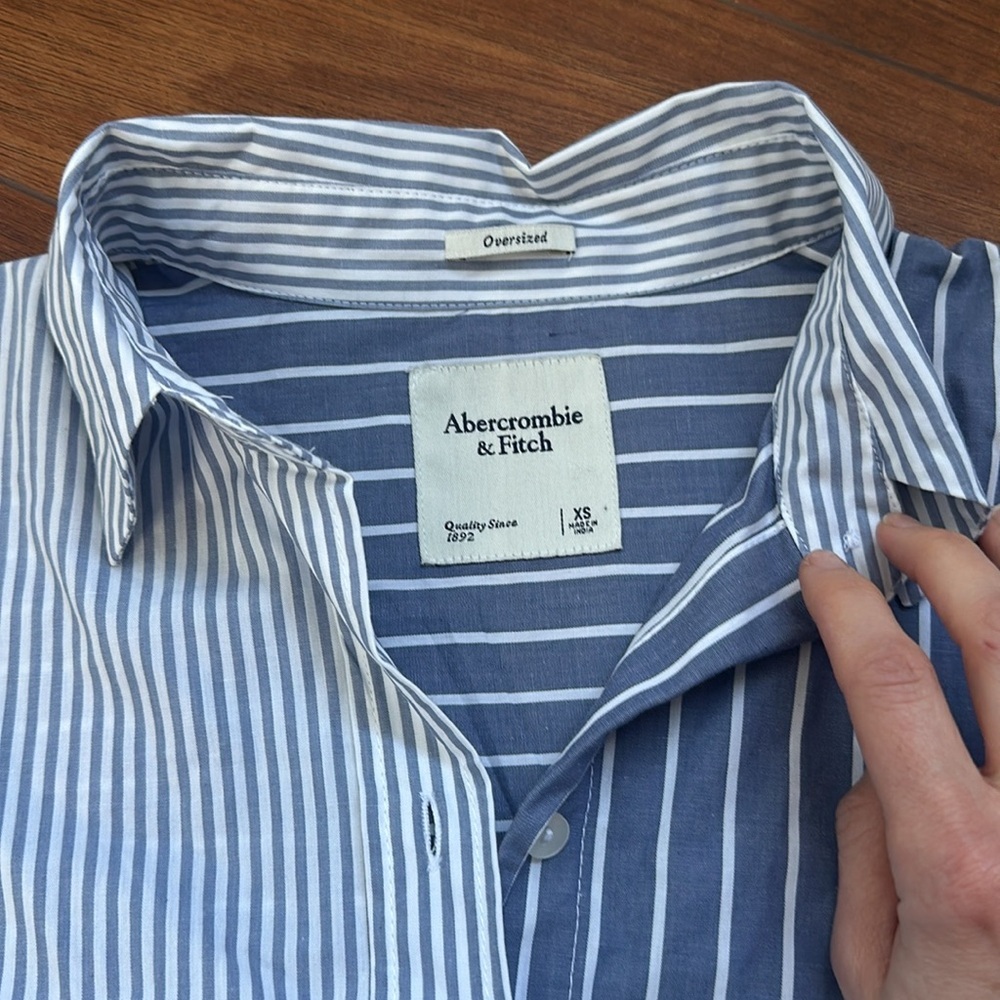 Abercrombie & Fitch Color Block Oversized Button … - image 4